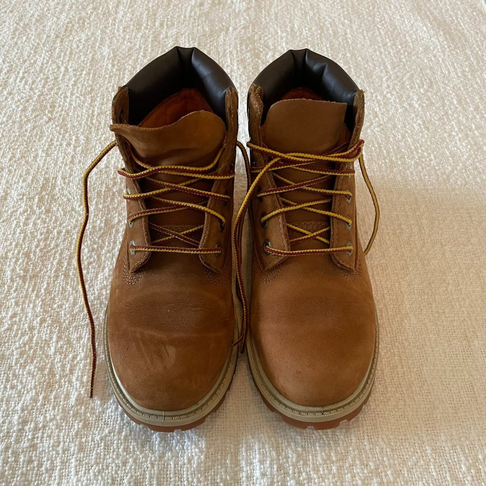 Timberland Classic Dark Tan Junior Kids Boots - Big Kids Size 1.5